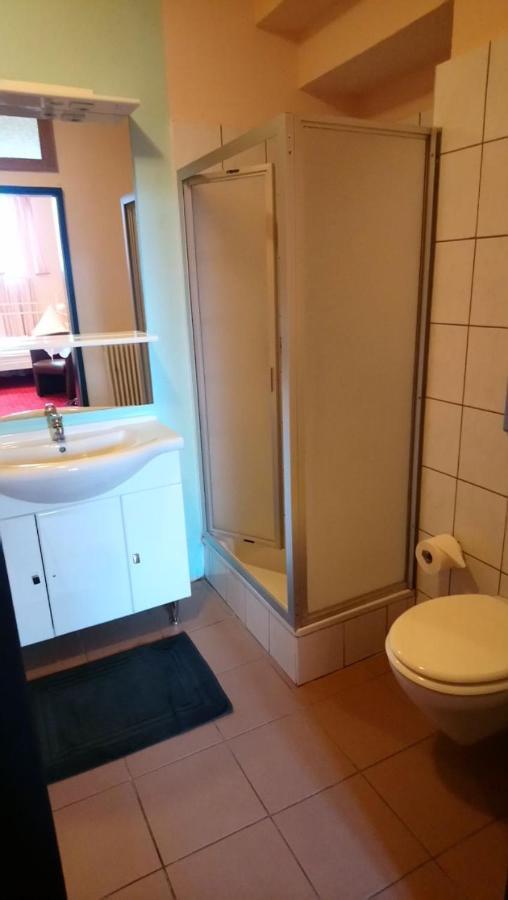 Gasthaus Und Hotel An Der Kost Hattingen Luaran gambar