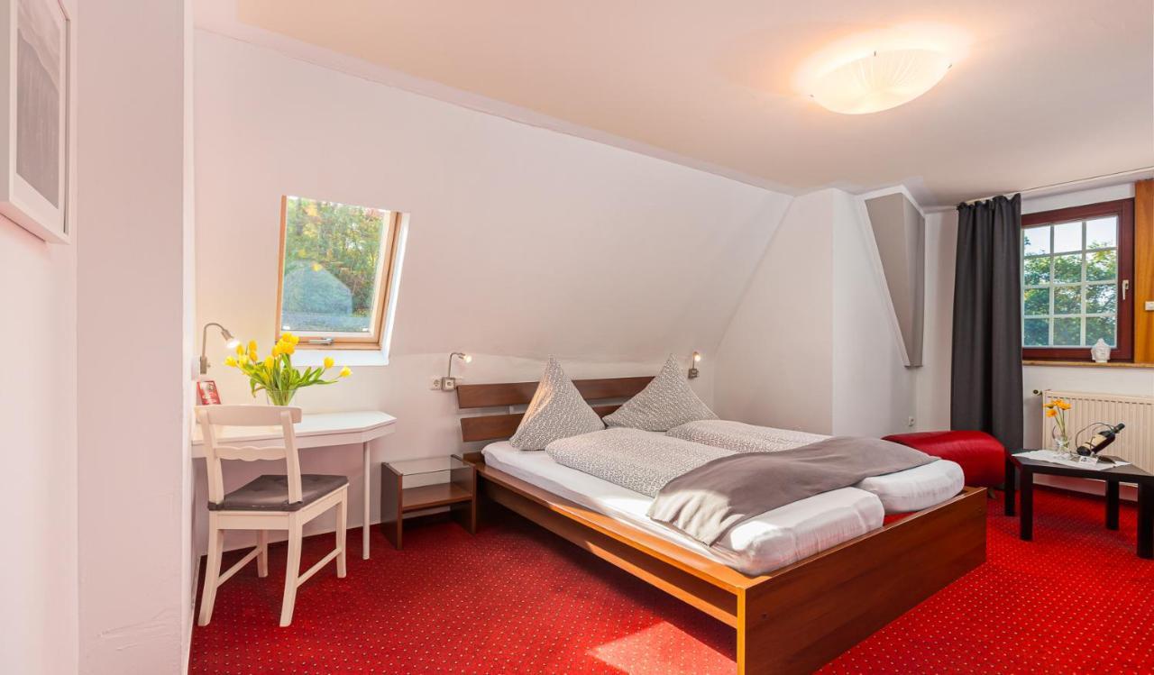 Gasthaus Und Hotel An Der Kost Hattingen Luaran gambar